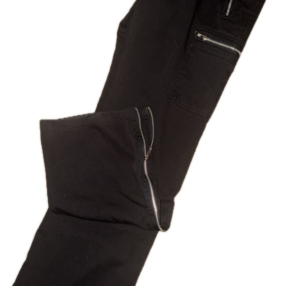 Dickies Black Cargo Pants with Silver Zipper - Picture 1 of 3
